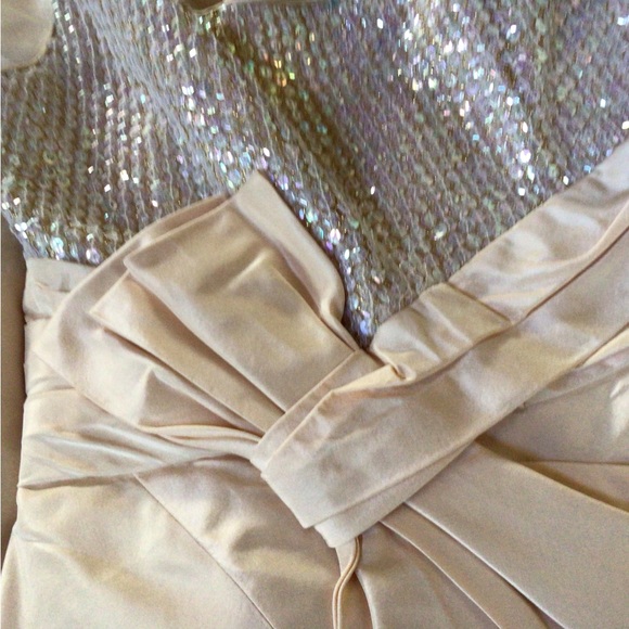 Carmen Marc Valvo collection Dress, 10, Pristine - Picture 2 of 8